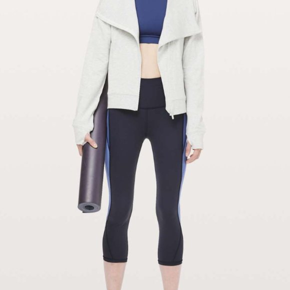 Lululemon Colour Me Ombre Crop *21" Midnight Navy/Gatsby Blue/Visto Blue 4 - Picture 3 of 16